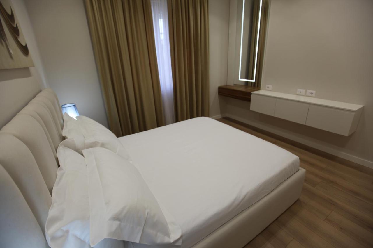 Arkle Apartment 1 Tiranë Ngoại thất bức ảnh
